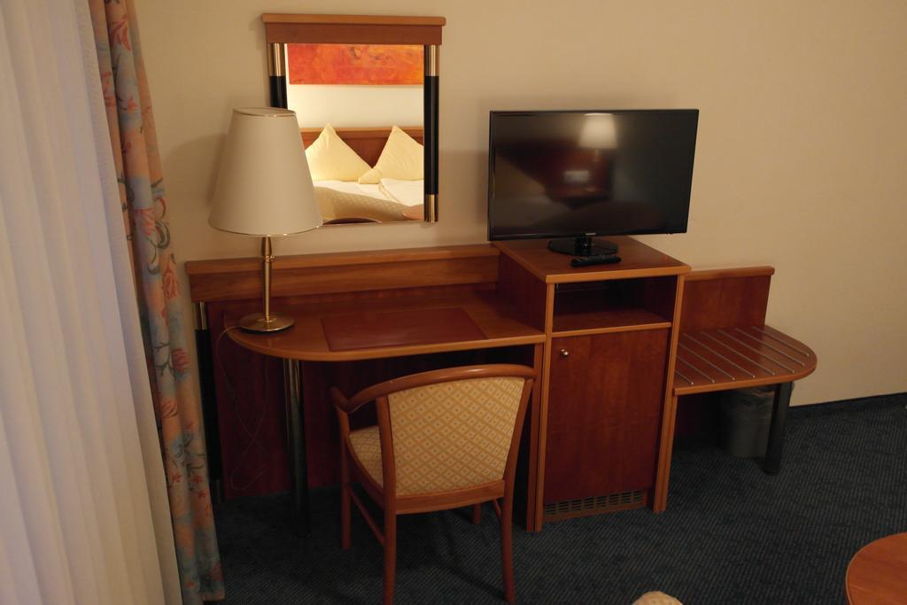 Hotel Jahnhaus Langenfeld  Room photo
